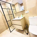 Windsor Park Sea View אדחה